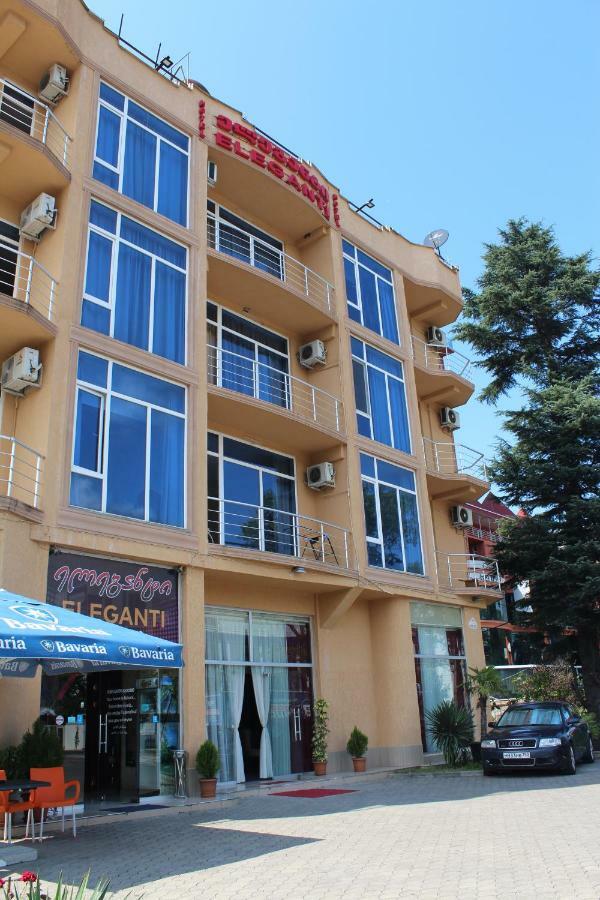 באטומי Eleganti Hotel מראה חיצוני תמונה